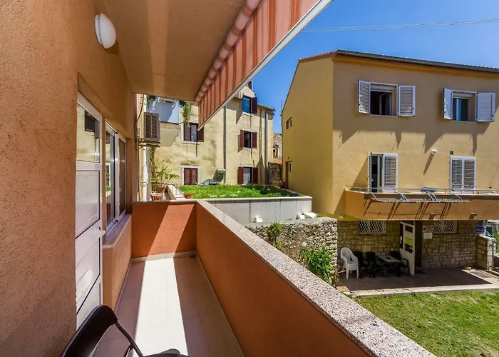 Apartman Simoni Zd *