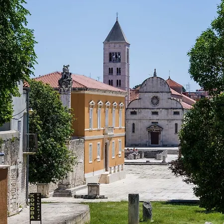 Apartment Simoni Zd Zadar