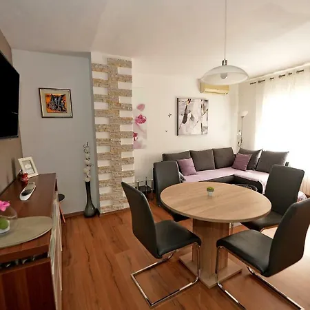 Simoni Zd Apartament